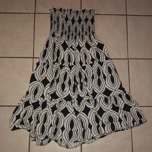 STRAPLESS DRESS - Picture 1 of 8